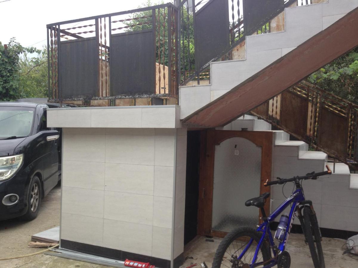 Hotel Private House In Batumi Exterior foto