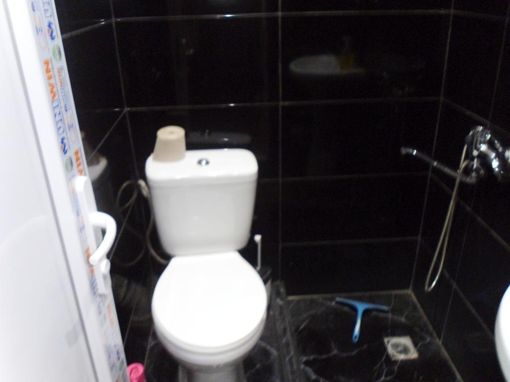Hotel Private House In Batumi Habitación foto