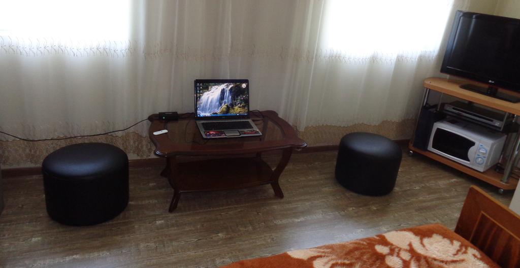 Hotel Private House In Batumi Habitación foto