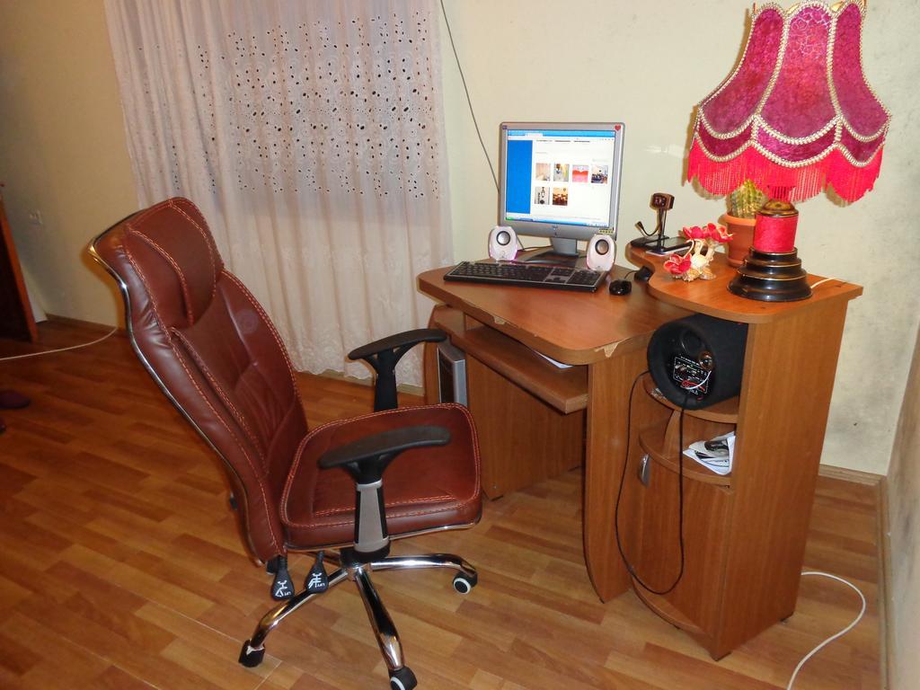 Hotel Private House In Batumi Habitación foto